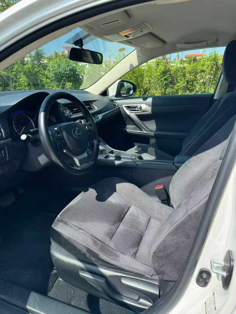 深圳21年雷克萨斯CT4