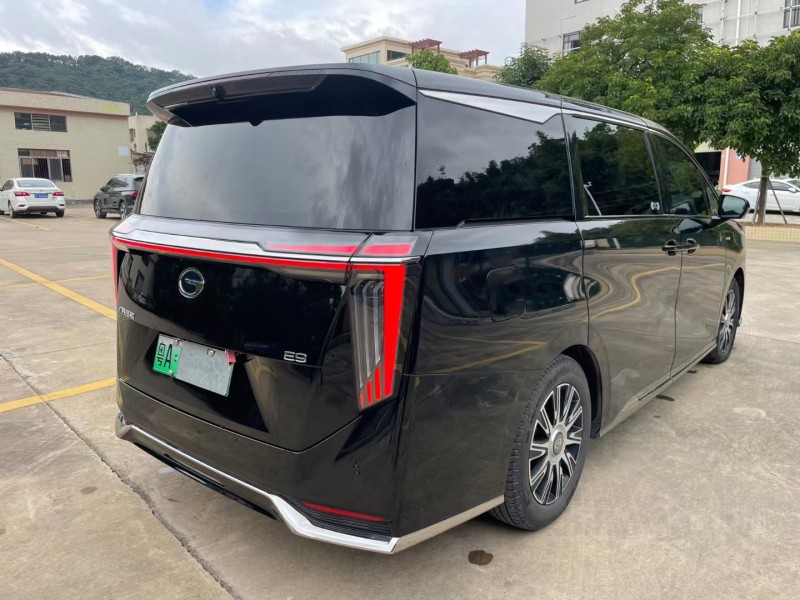 中山23年传祺E9MAX5