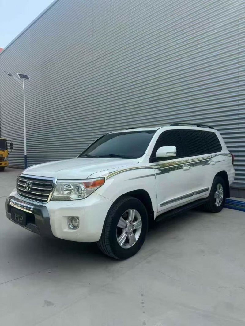 泰安19年丰田兰德酷路泽3