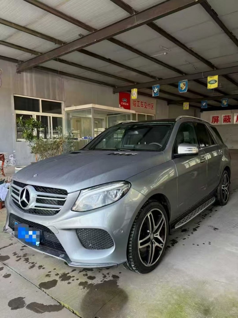 烟台17年奔驰GLE2