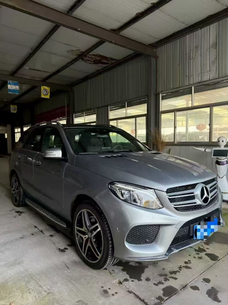 烟台17年奔驰GLE3