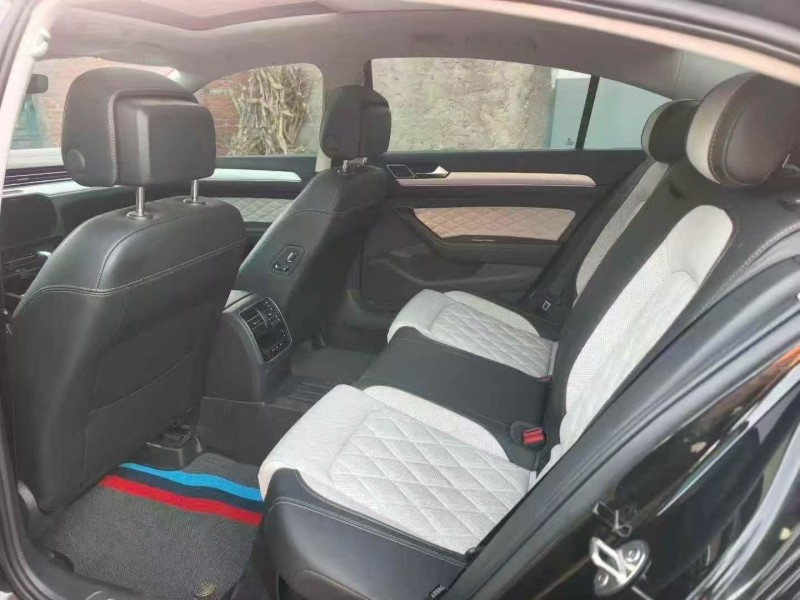 青岛23年大众迈腾4