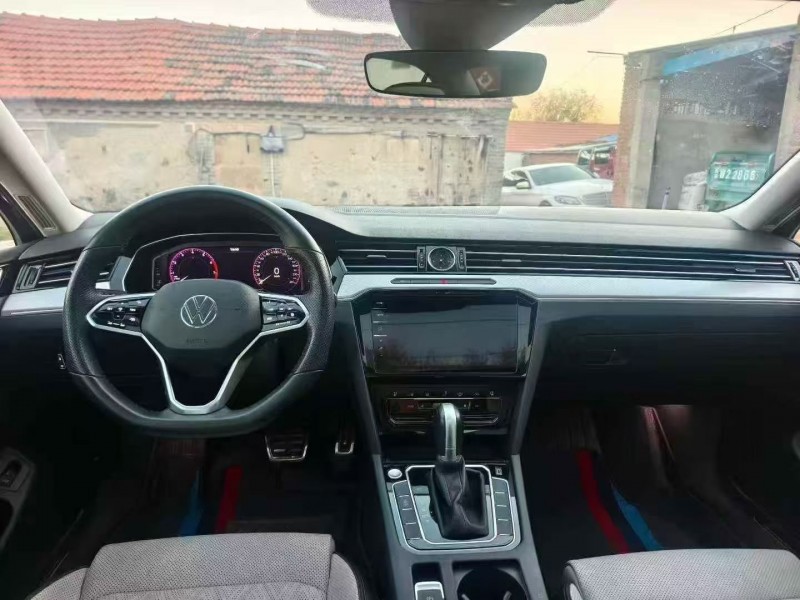 青岛23年大众迈腾6