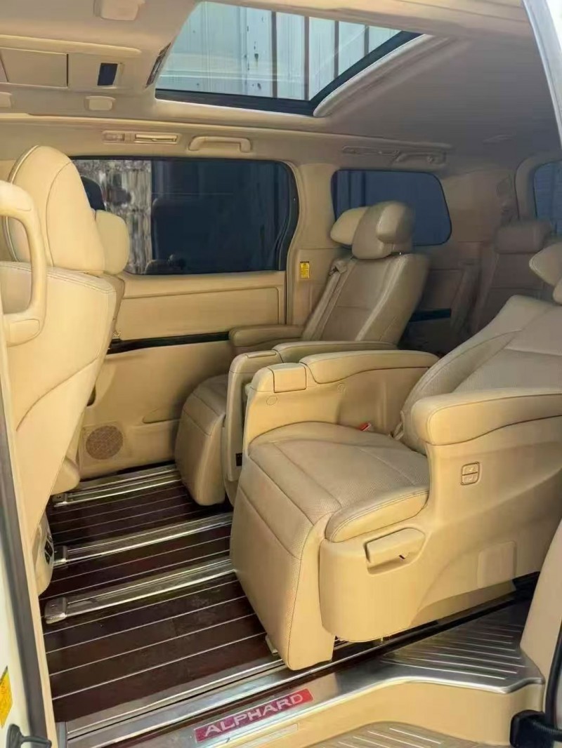 烟台14年丰田埃尔法5