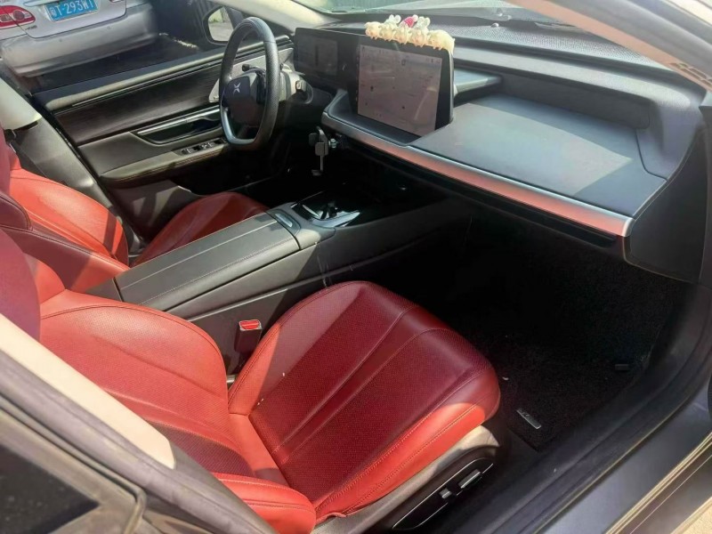 广州21年小鹏汽车p74