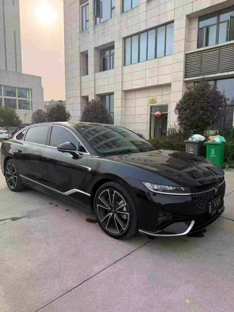 鄂州25年岚图汽车追光3