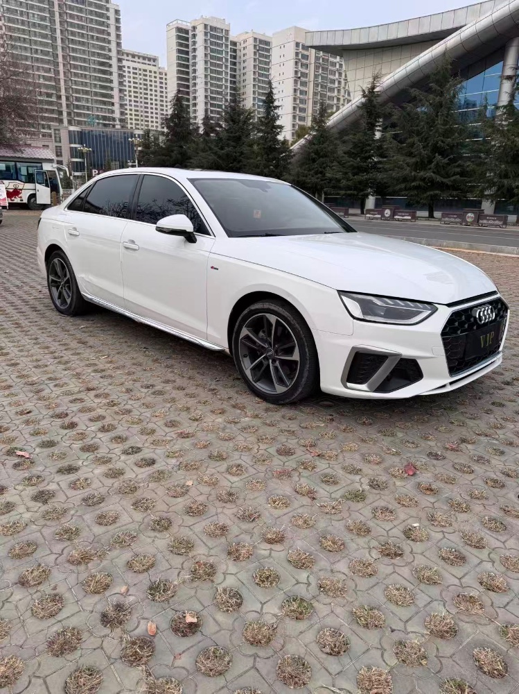 临夏21年奥迪A4L3