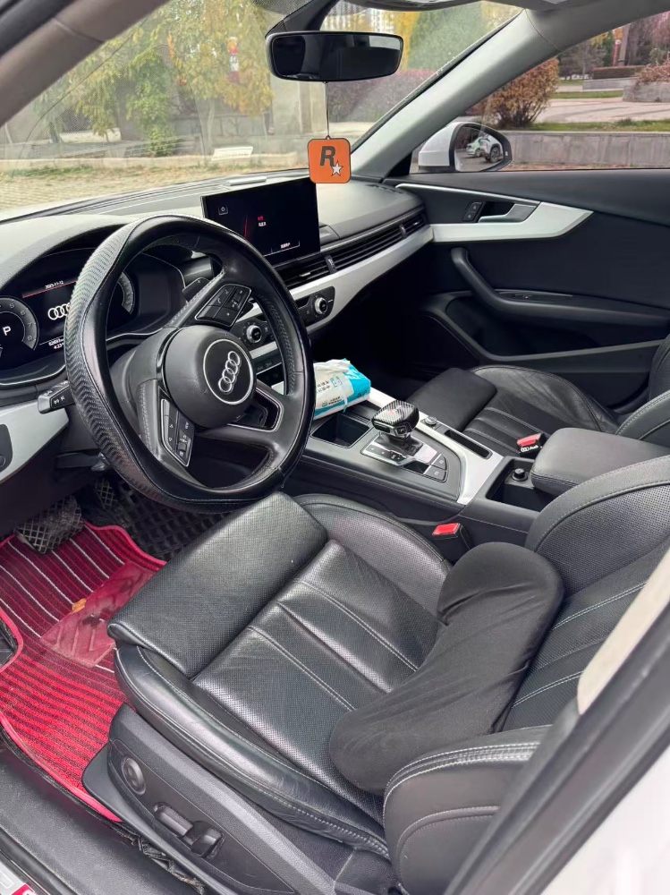 临夏21年奥迪A4L7