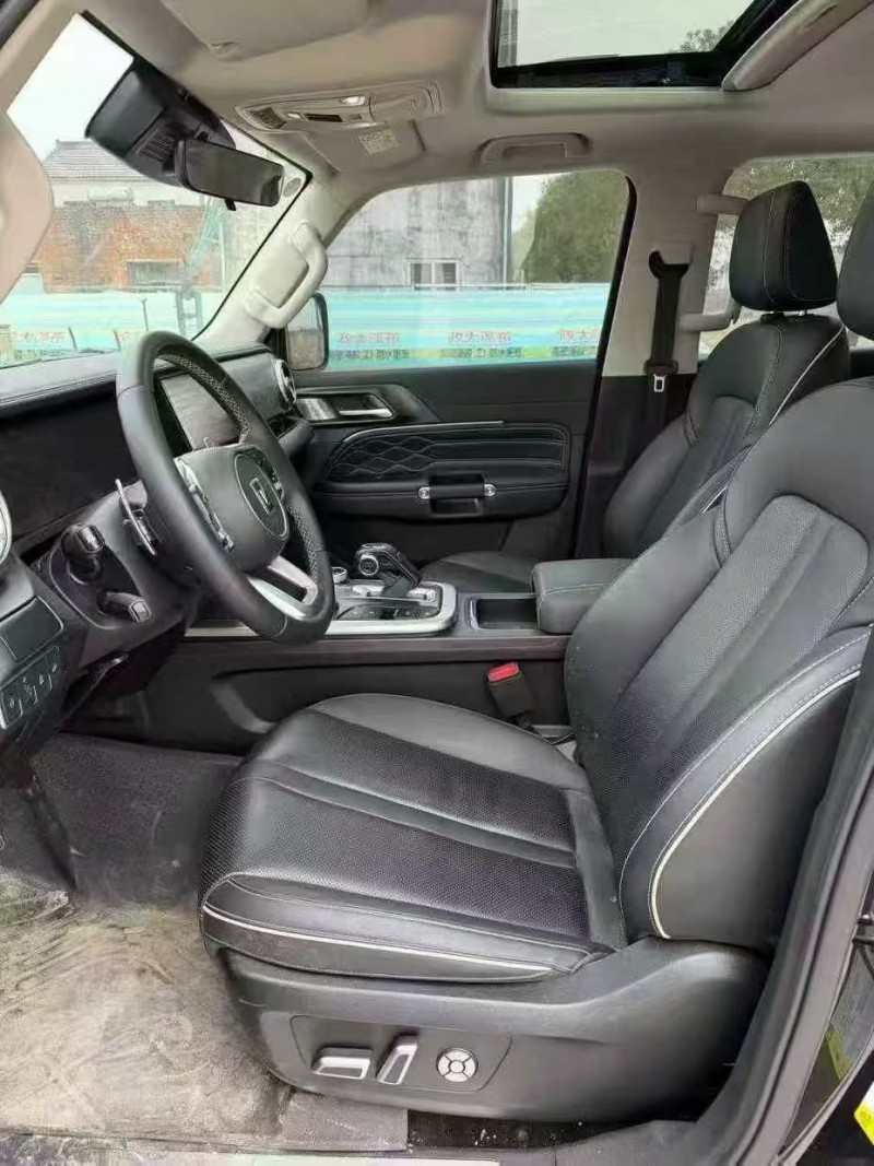 南京24年长城汽车坦克3