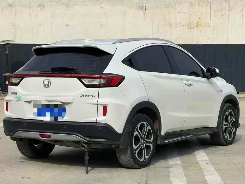 榆林17年本田HRV8