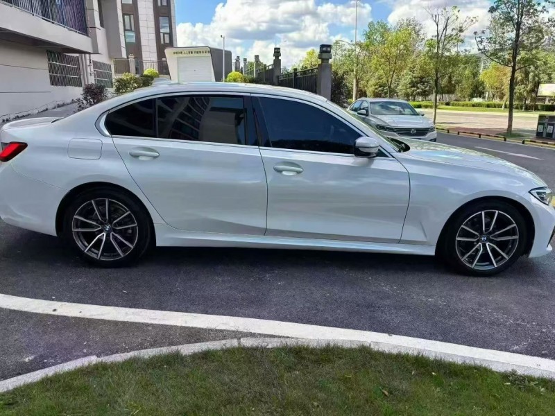 温州21年宝马3系6