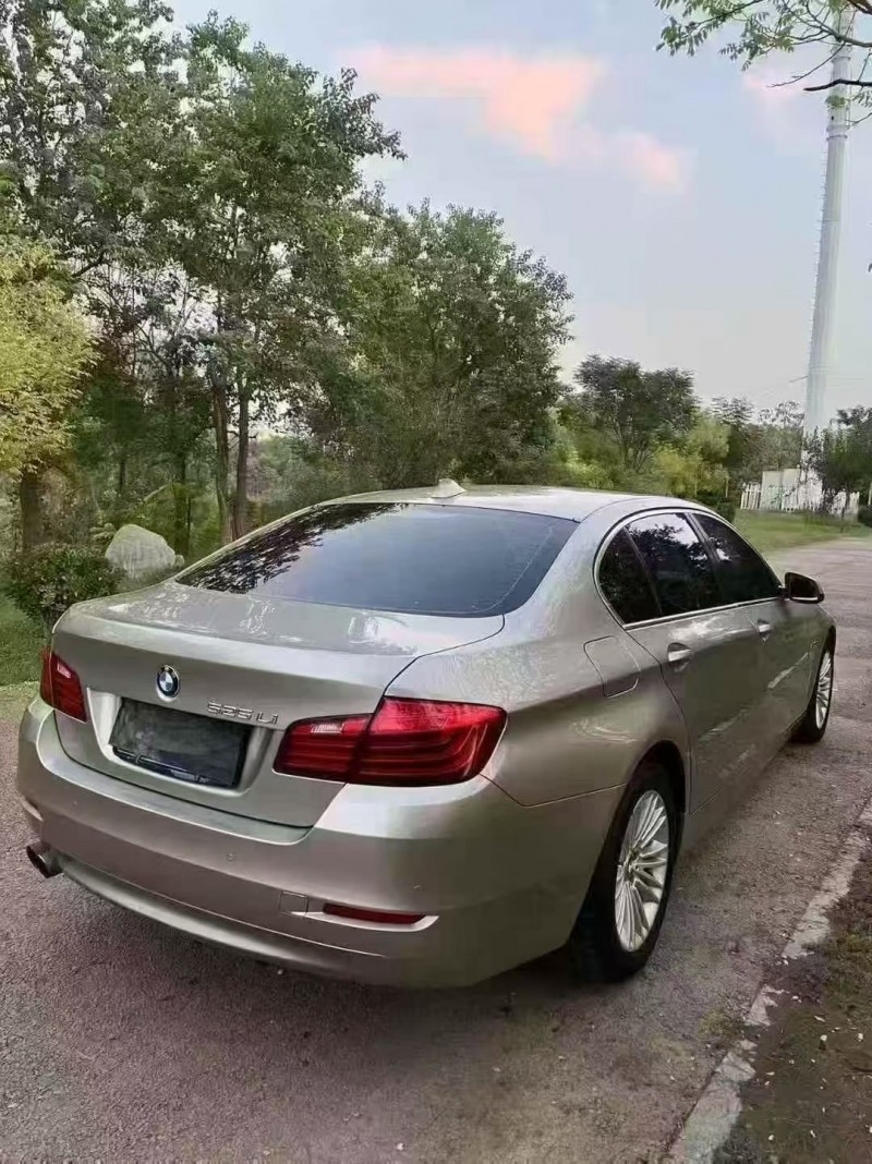 淄博15年宝马5系9