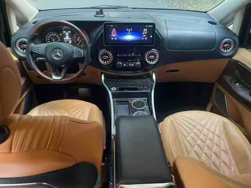 枣庄20年奔驰威霆5