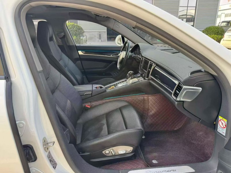 东营14年保时捷帕拉梅拉7