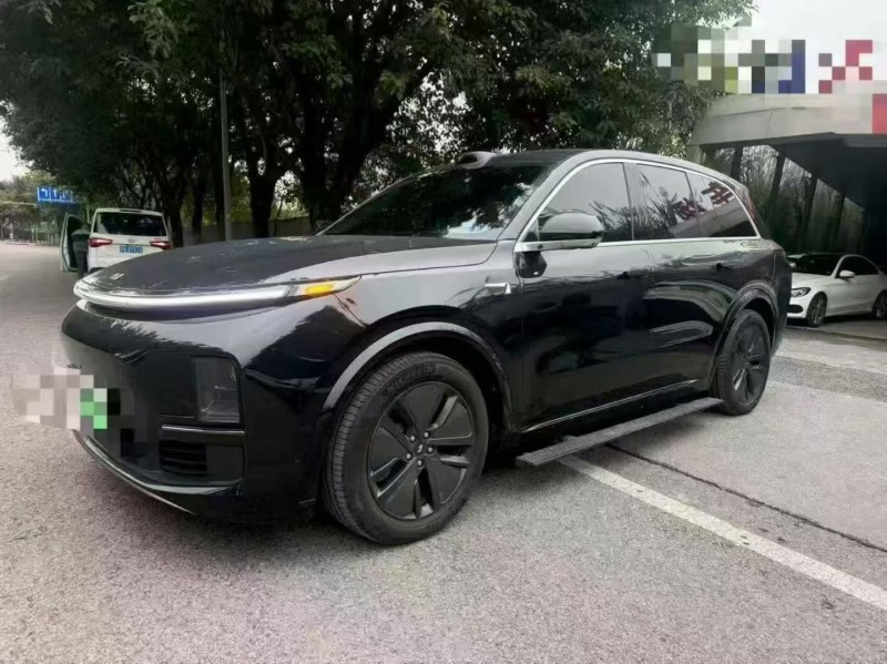 重庆25年理想L82