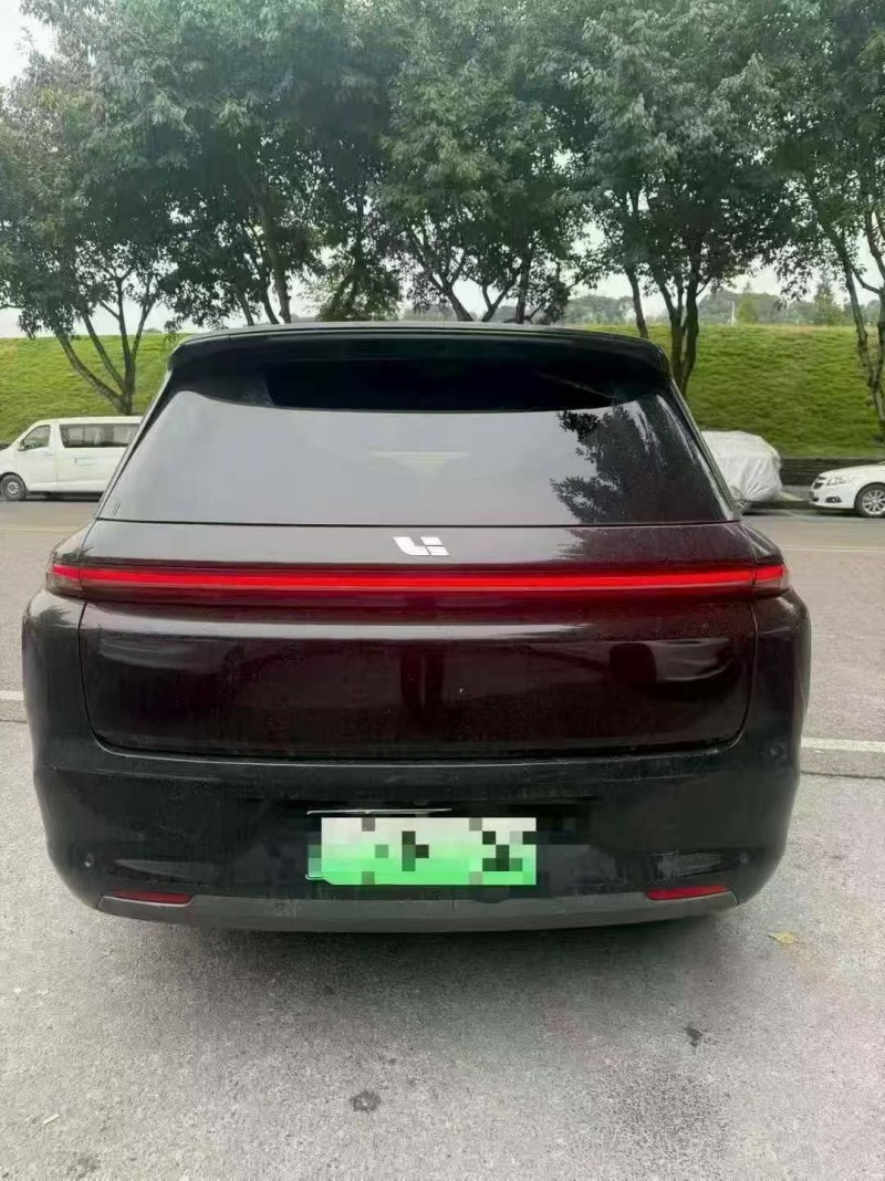 重庆25年理想L89