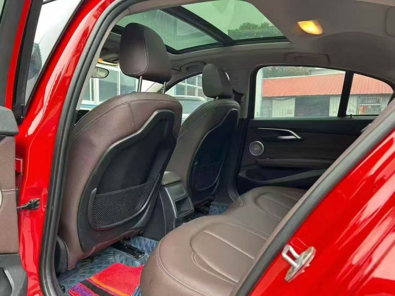 枣庄21年宝马1系6