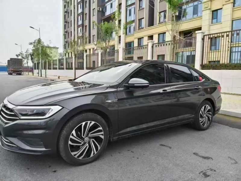 保定21年大众速腾2