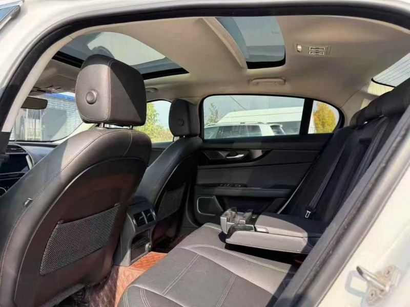 淄博23年捷豹XEL7