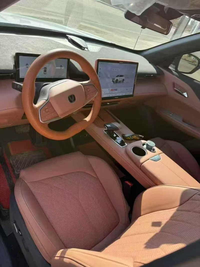 乌海25年长安汽车UNI5