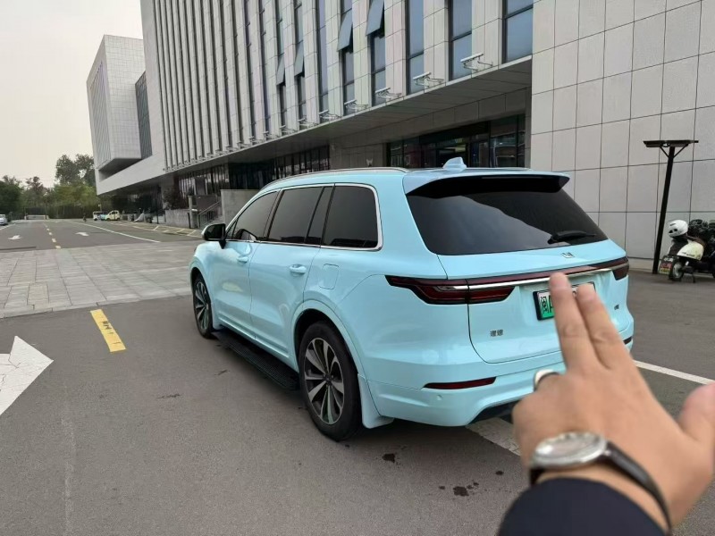 济南21年理想理想ONE8