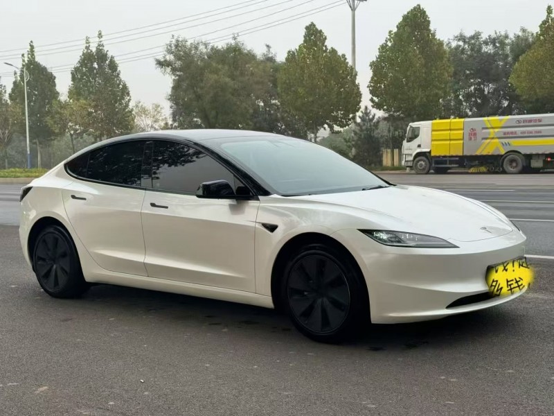 唐山24年特斯拉MODEL 32