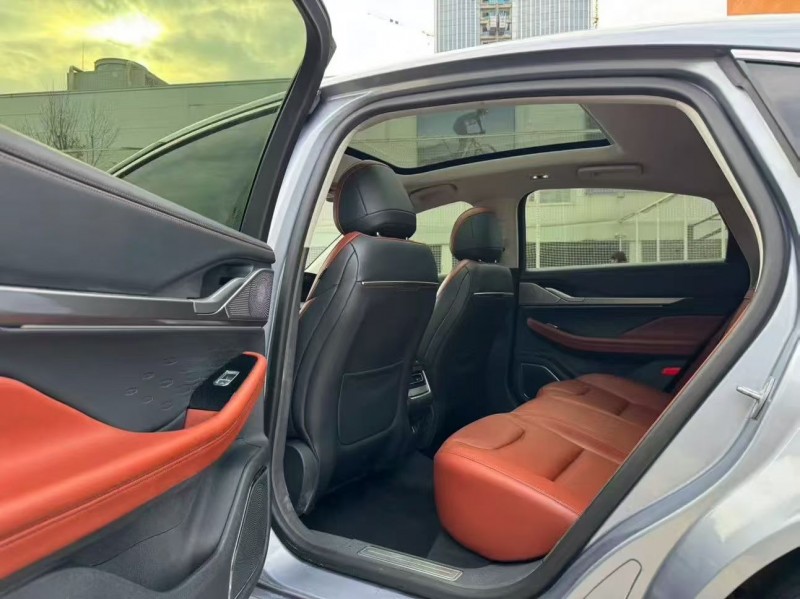 邯郸23年林肯ZI享4