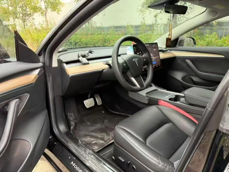 宜昌22年特斯拉MODEL 37