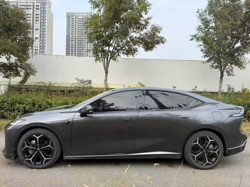 十堰23年长安汽车深蓝6