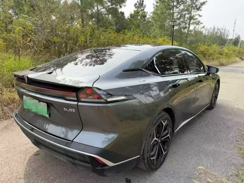 十堰23年长安汽车深蓝8