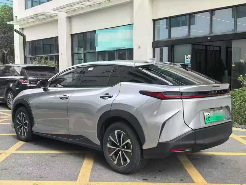 深圳23年雷克萨斯RZ7