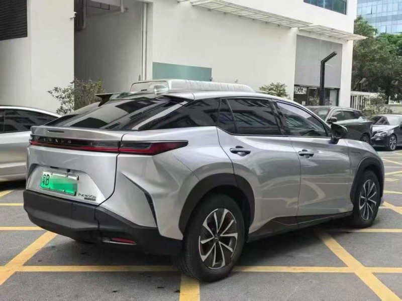 深圳23年雷克萨斯RZ9