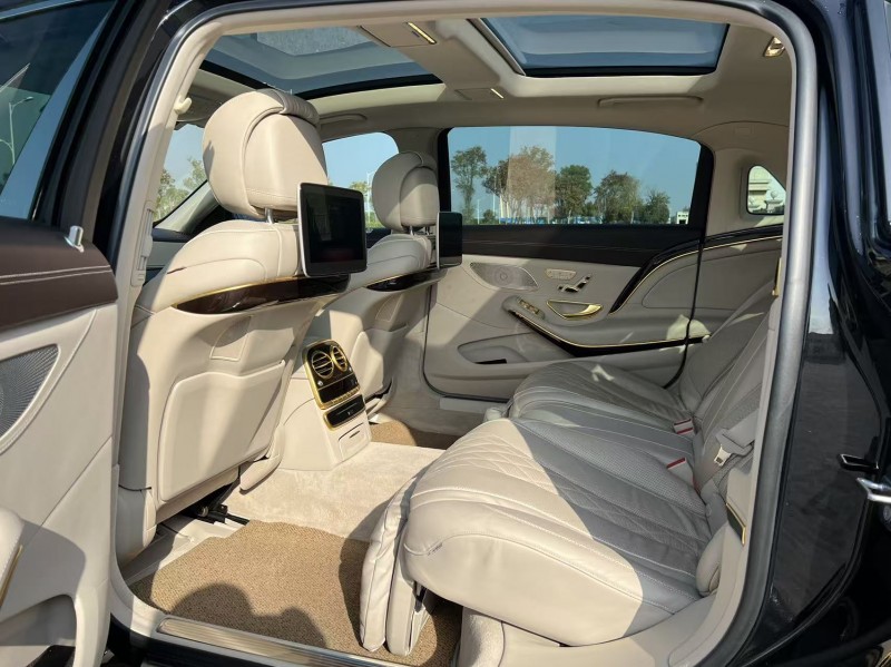 盐城18年奔驰迈巴赫S级5