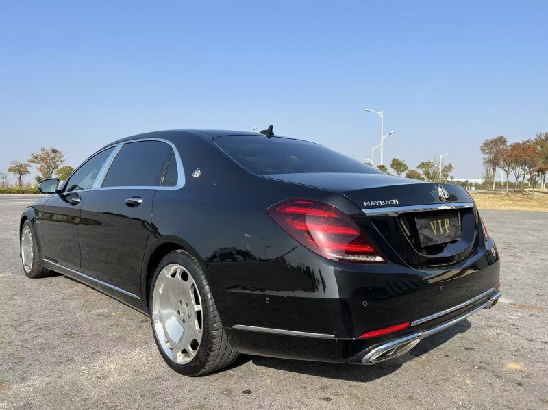 盐城18年奔驰迈巴赫S级9