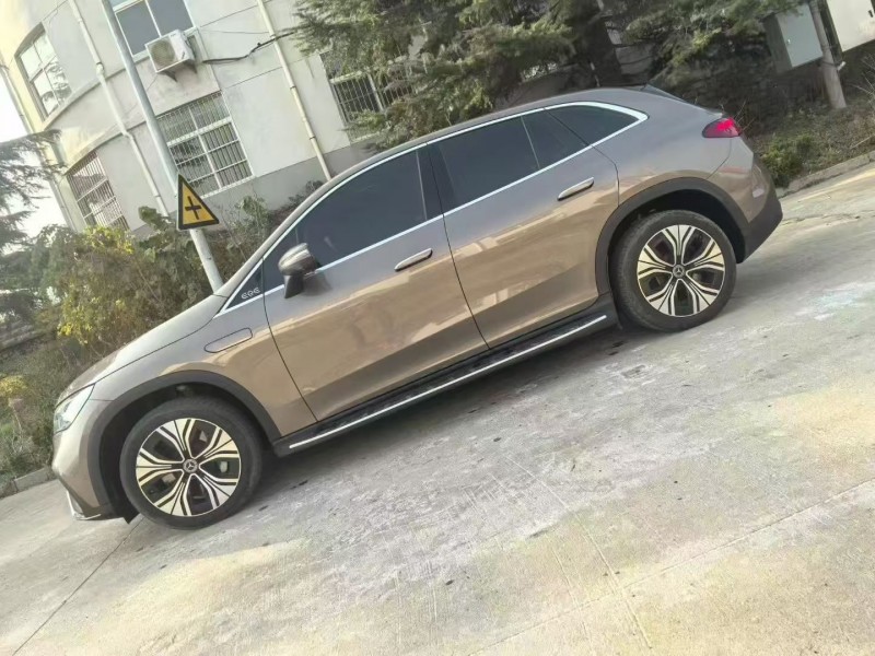 济南23年奔驰EQE3