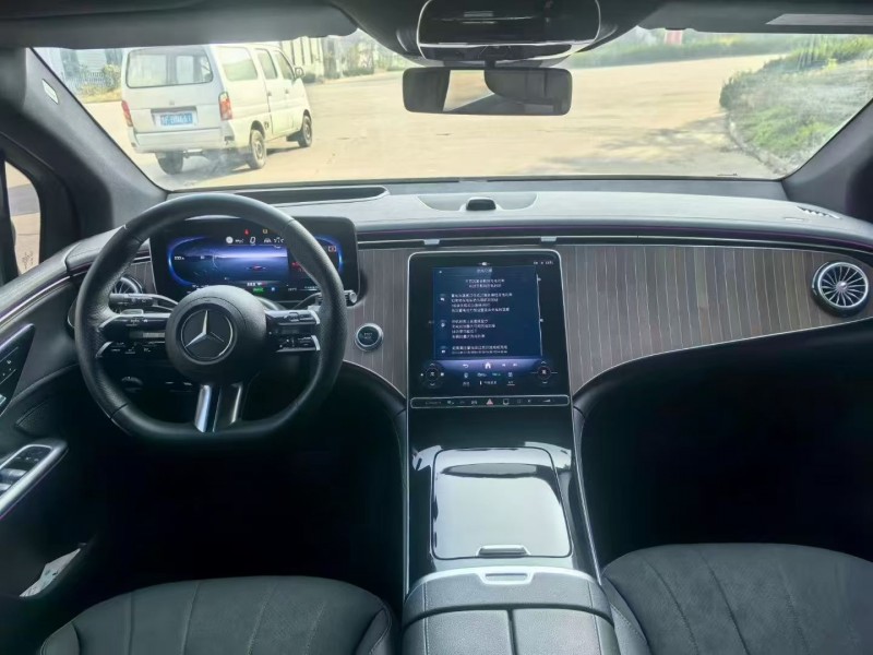 济南23年奔驰EQE6