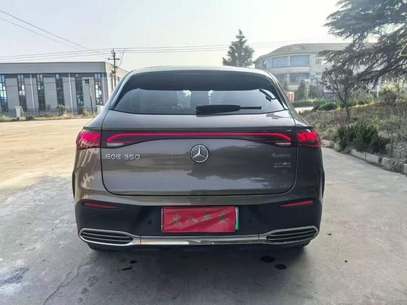 济南23年奔驰EQE9