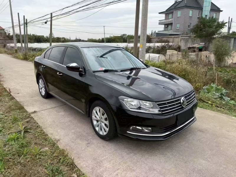 嘉兴18年大众朗逸4