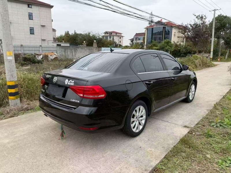 嘉兴18年大众朗逸7