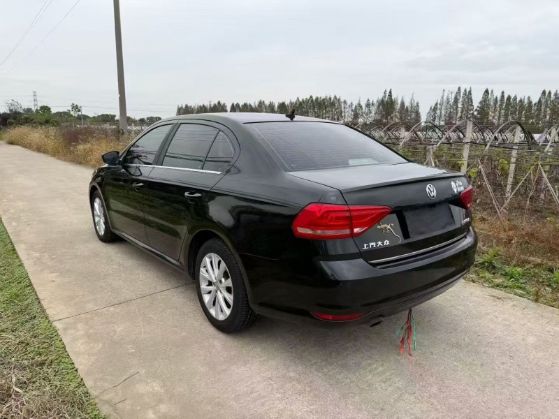 嘉兴18年大众朗逸8