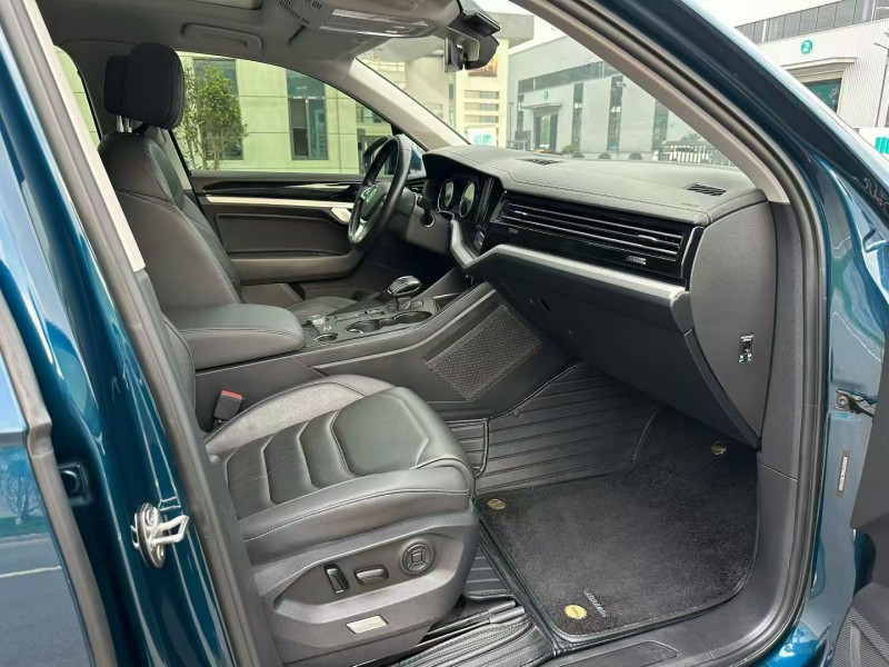 徐州20年大众途锐5