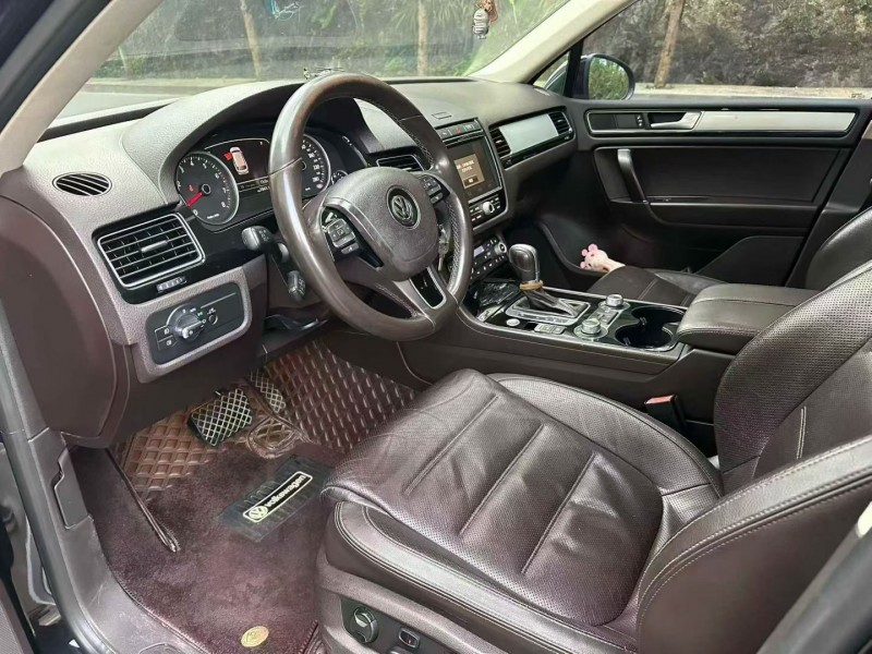 湘潭18年大众途锐5