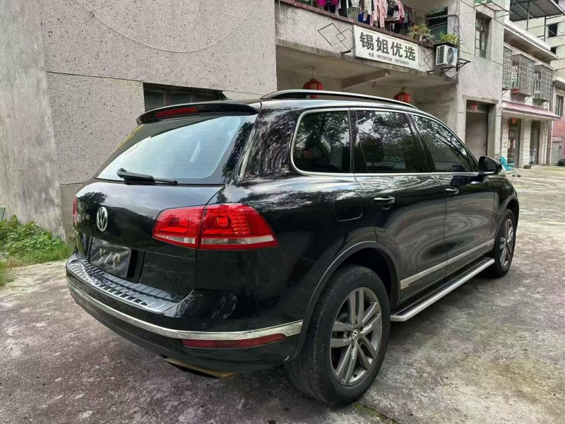 湘潭18年大众途锐7