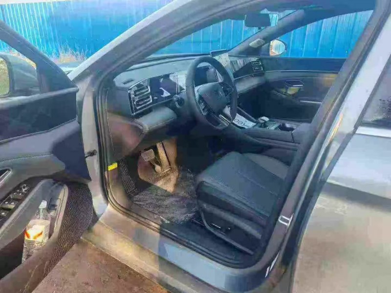 石家庄25年比亚迪秦4