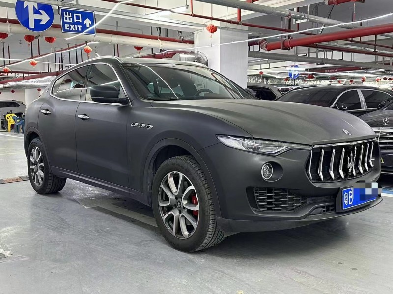 深圳22年玛莎拉蒂Levante2