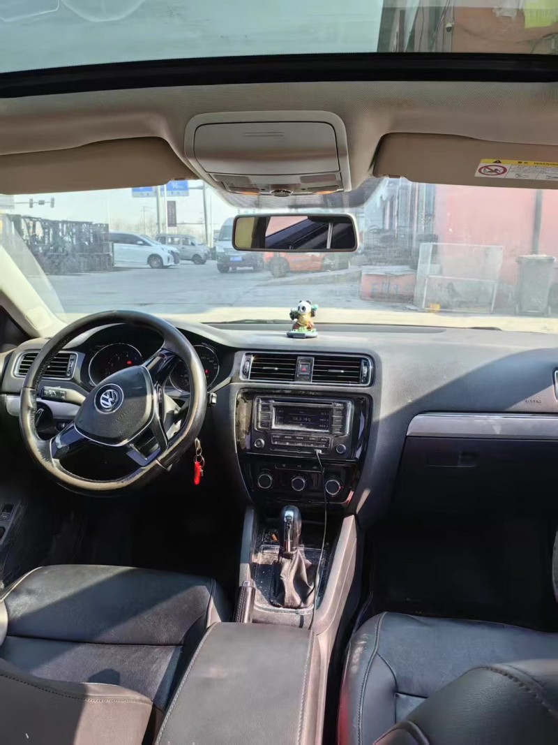 天津16年大众速腾4