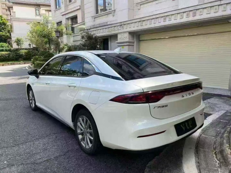 佛山24年传祺埃安S8