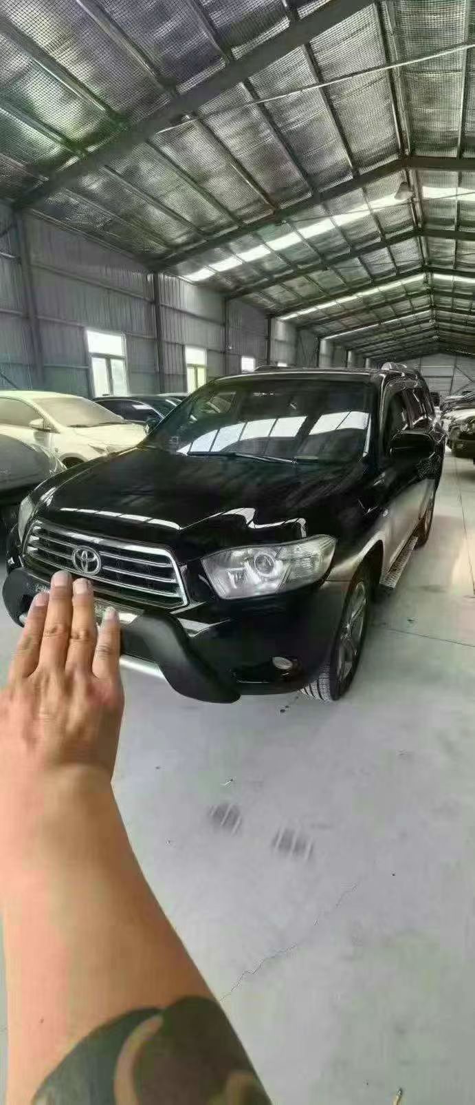 天津09年丰田汉兰达3