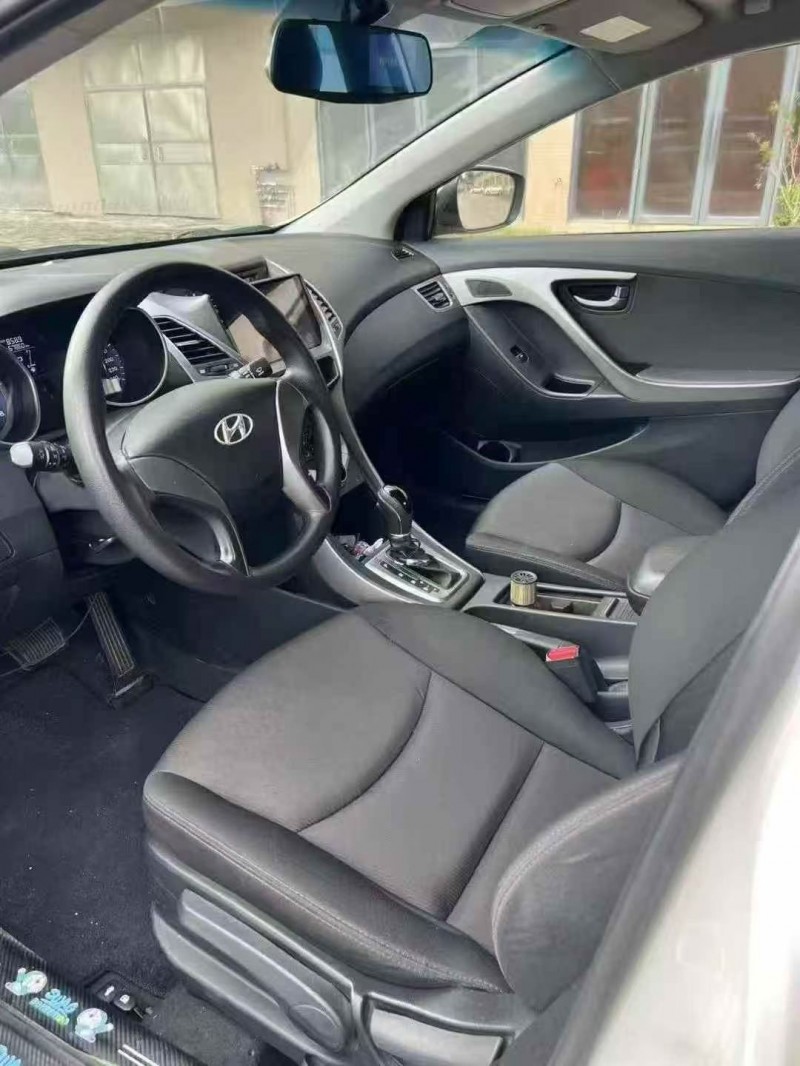 广州16年现代朗动4