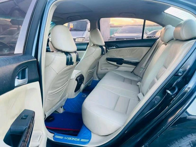 东莞10年本田雅阁6